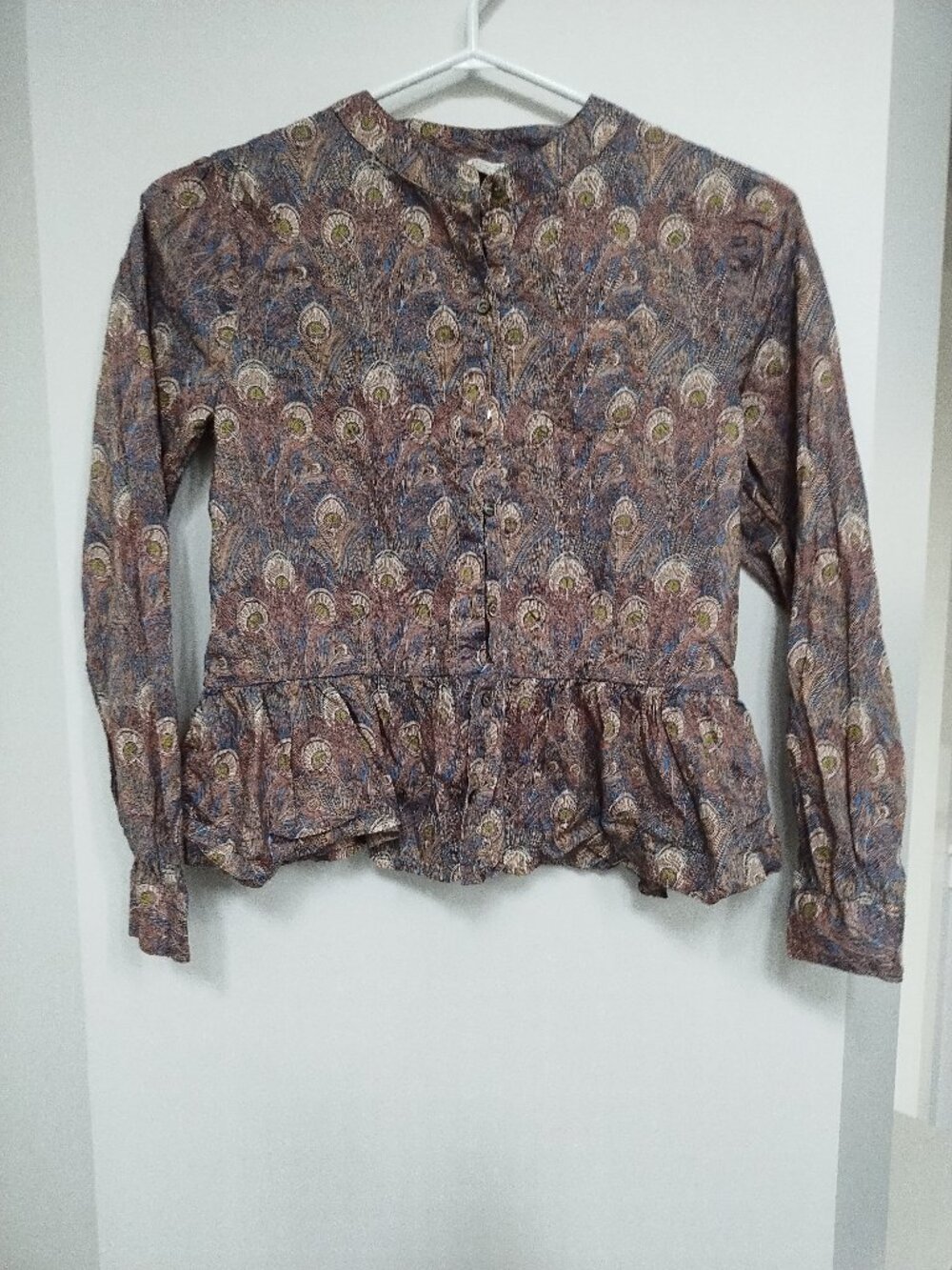 Lightweight long sleeve button down 100% cotton GIRLS top